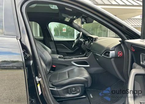 2017 Jaguar F-Pace R - Sport из США, поврежденный, VIN SADCL2BN8HA088315